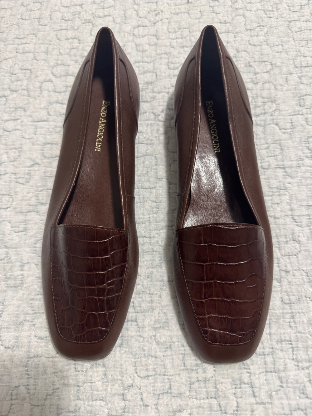 NWOT Enzo Angiolini Brown Croc-Embossed Leather Loafers - Picture 2 of 7